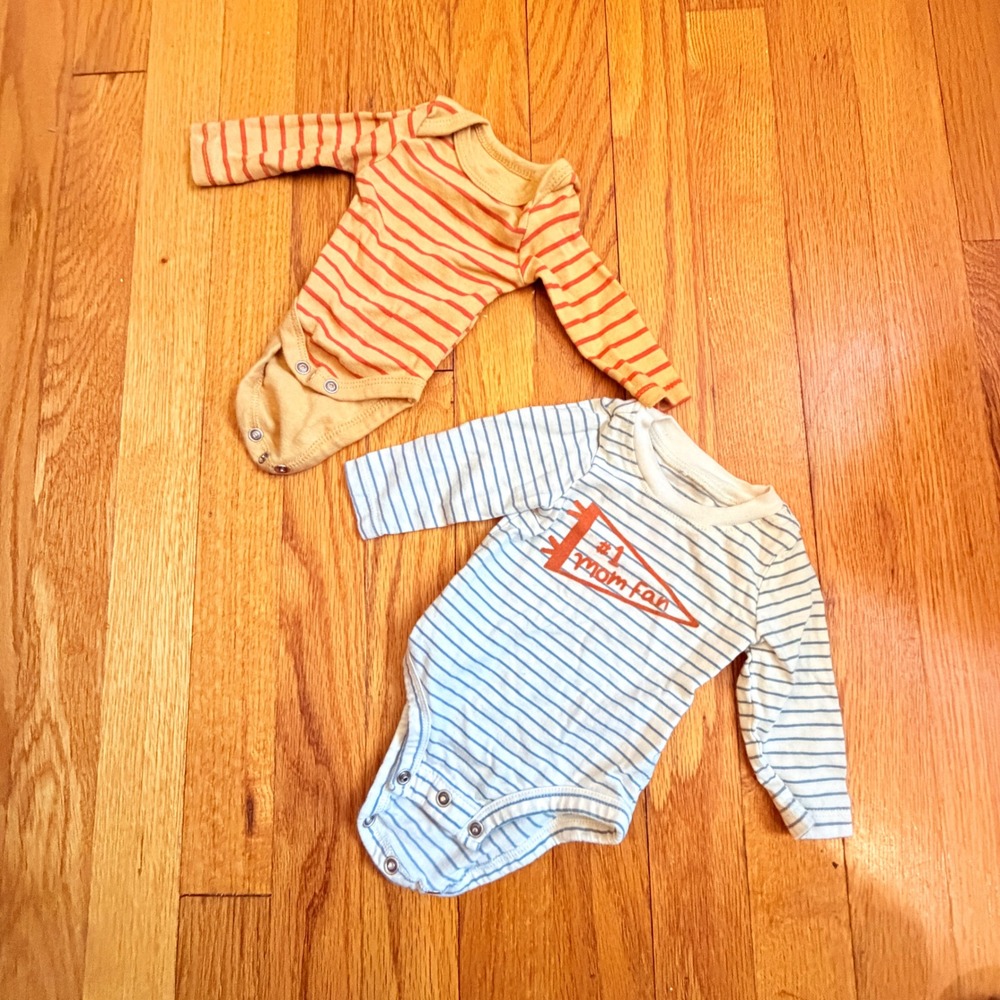 Carter's Koala Baby Newborn Bodysuit Lot 2 Long Sleeve Striped #1 Mom Fan NB